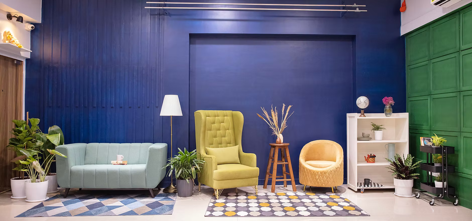 THE BOMBAY STUDIO1206 low res